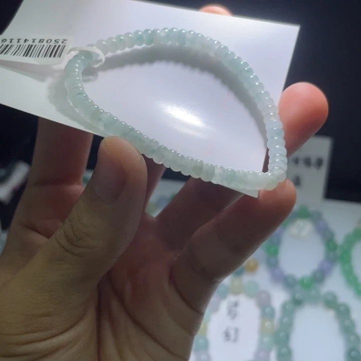 未镶嵌定制翡翠翡翠