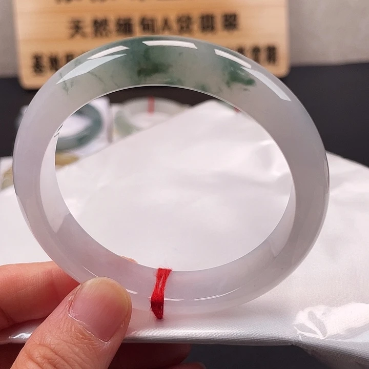 翡翠未镶嵌手镯手镯48
