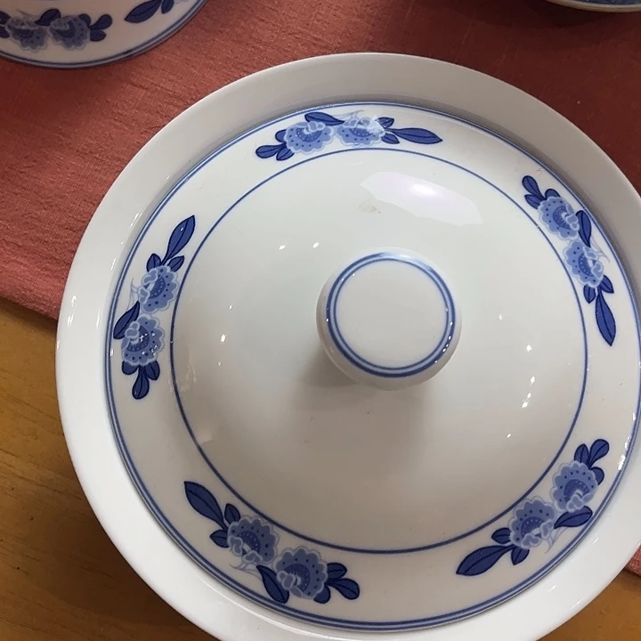 景德镇陶瓷合和器