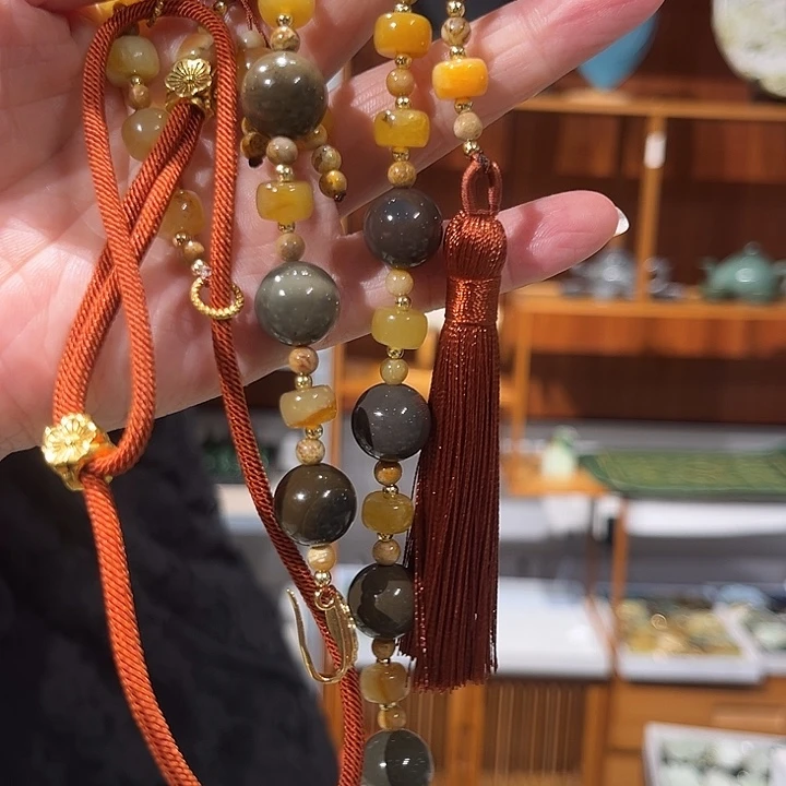 未镶嵌岫玉毛衣链