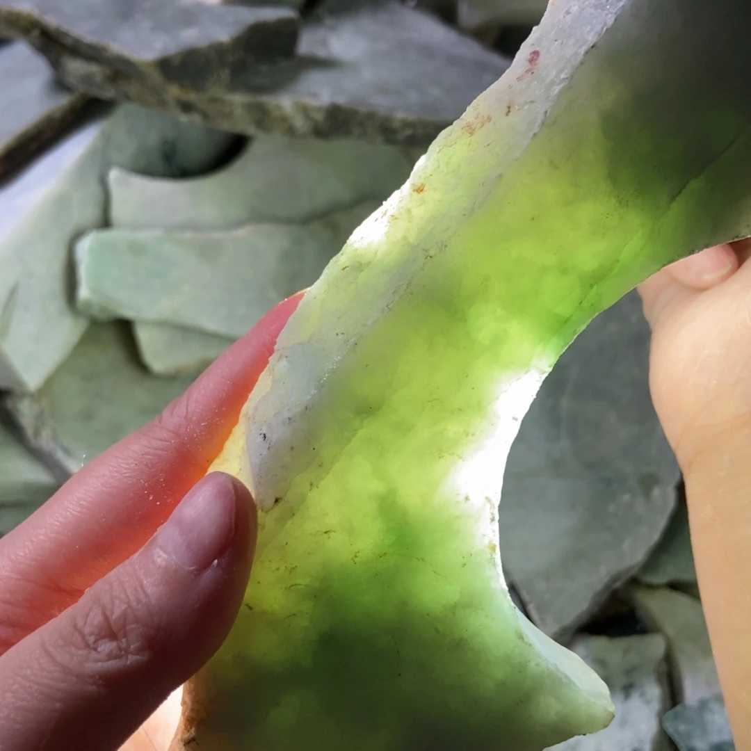 翡翠未镶嵌把件天然翡翠