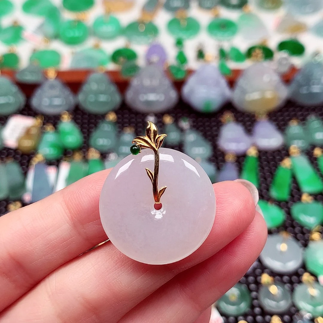 翡翠18K金镶嵌颈饰天然翡翠A货