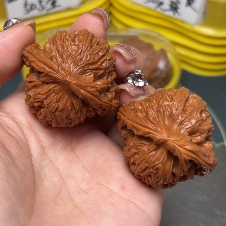 文玩核桃吊坠43-20871-02