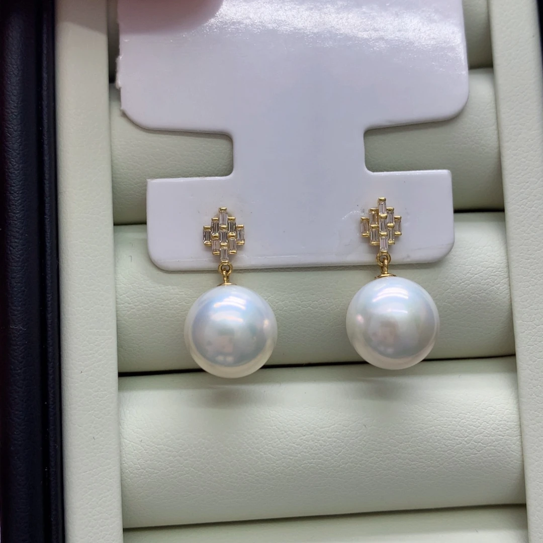 淡水珍珠耳饰18K金镶嵌