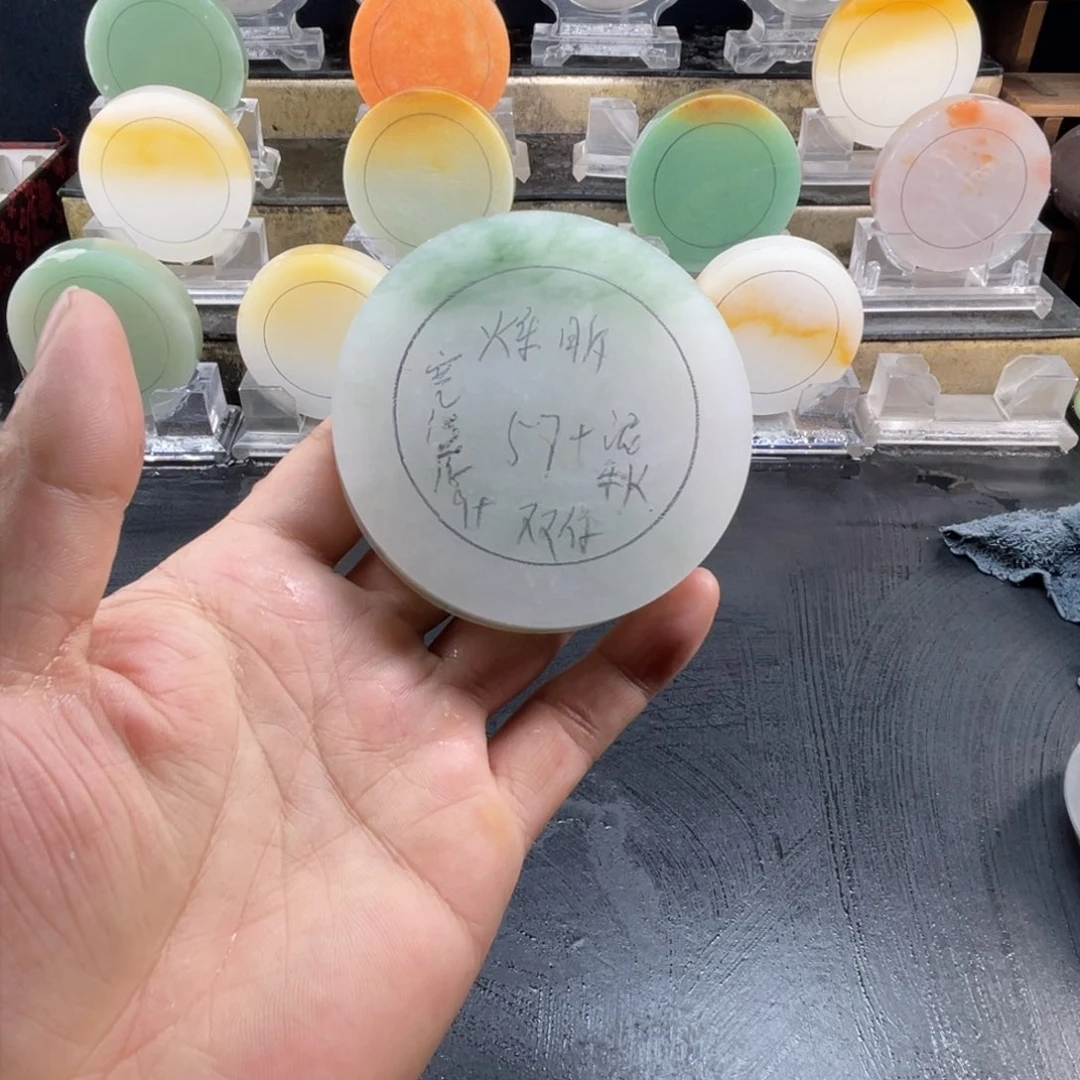 【闪购商品】定制石英质玉烁*加工定制