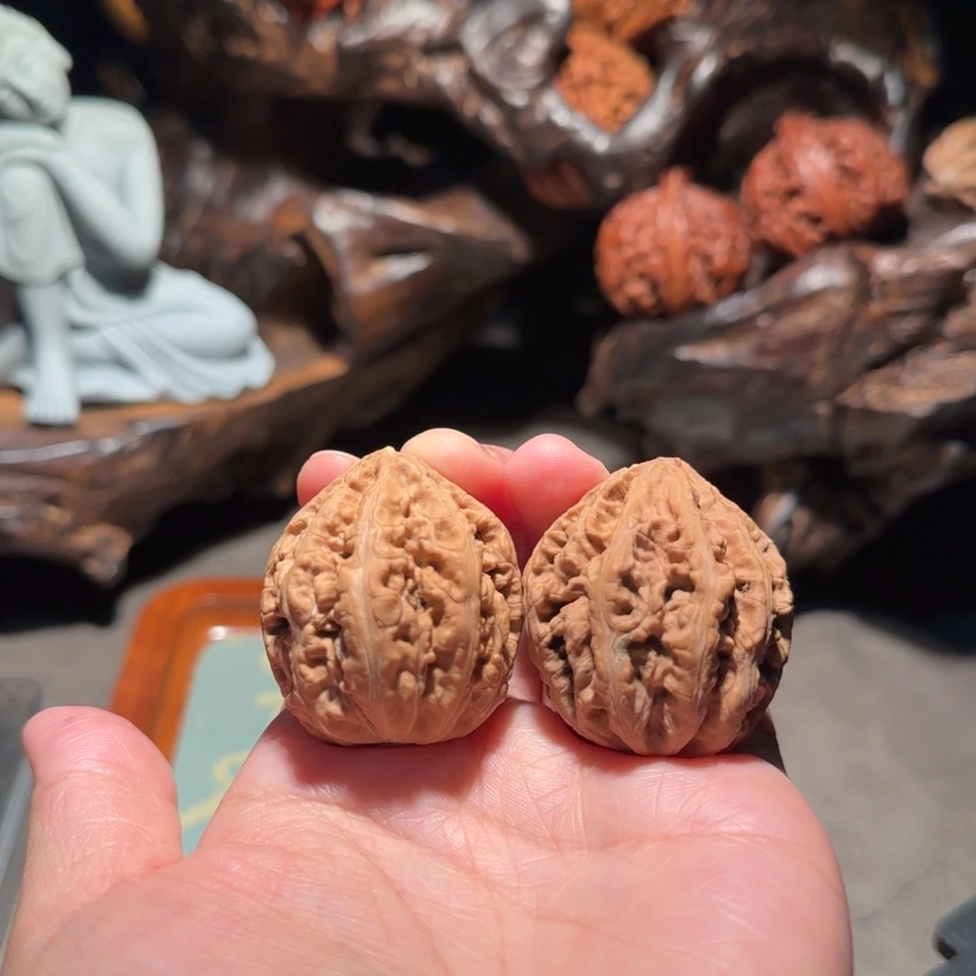 文玩核桃把件肉丸80