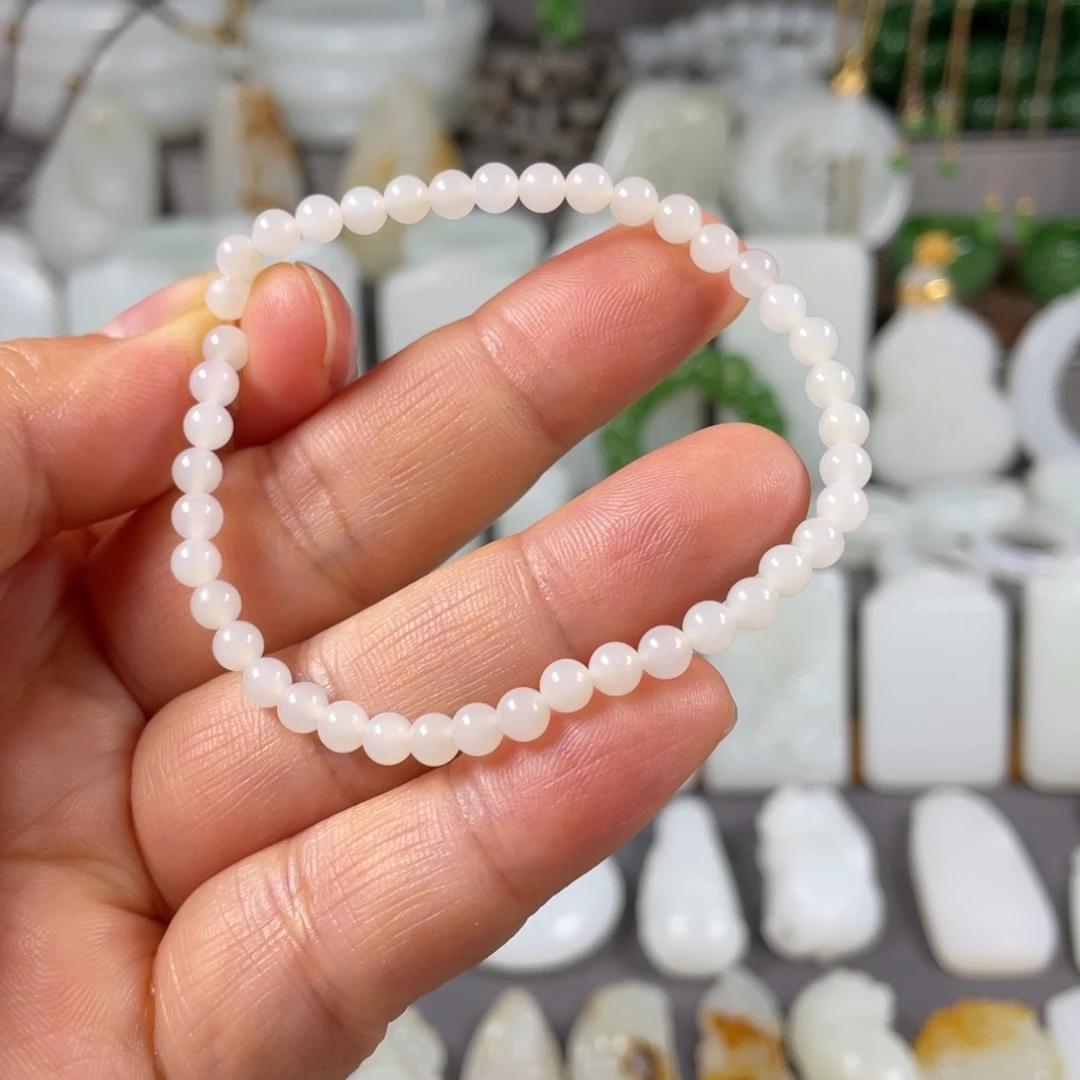 和田玉颈饰未镶嵌晨**奶