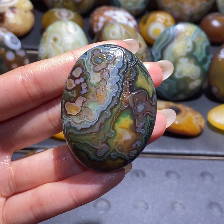 【闪购商品】未镶嵌玛瑙/玉髓珠宝奇石y