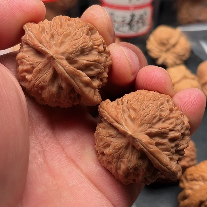 文玩核桃把件宫灯44