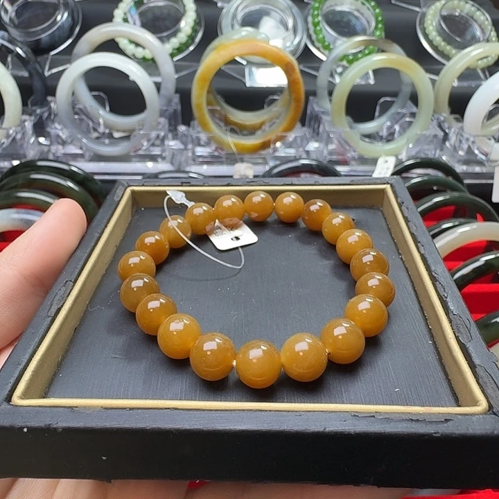 和田玉（糖玉）未镶嵌手链