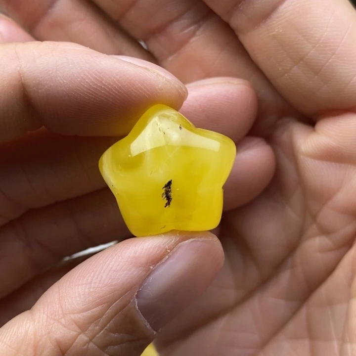 琥珀未镶嵌裸石微瑕花粉小沙眼卡21➕