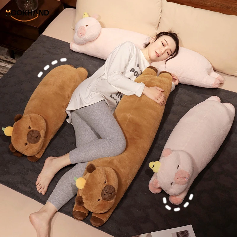 网红卡皮巴拉长条抱枕毛绒玩具水豚沙发床头靠垫睡觉夹腿送礼批发