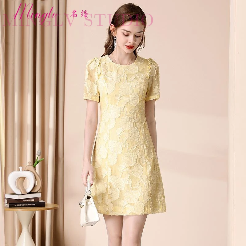名缕小个子巨好看连衣裙女2025夏季新款气质钉珠新颖提花显瘦裙子