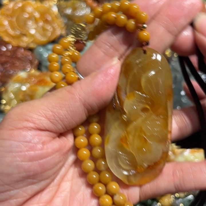 岫玉未镶嵌毛衣链