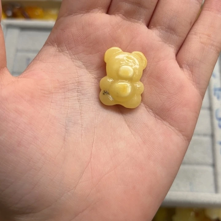 未镶嵌琥珀裸石用****1天然蜜蜡配件