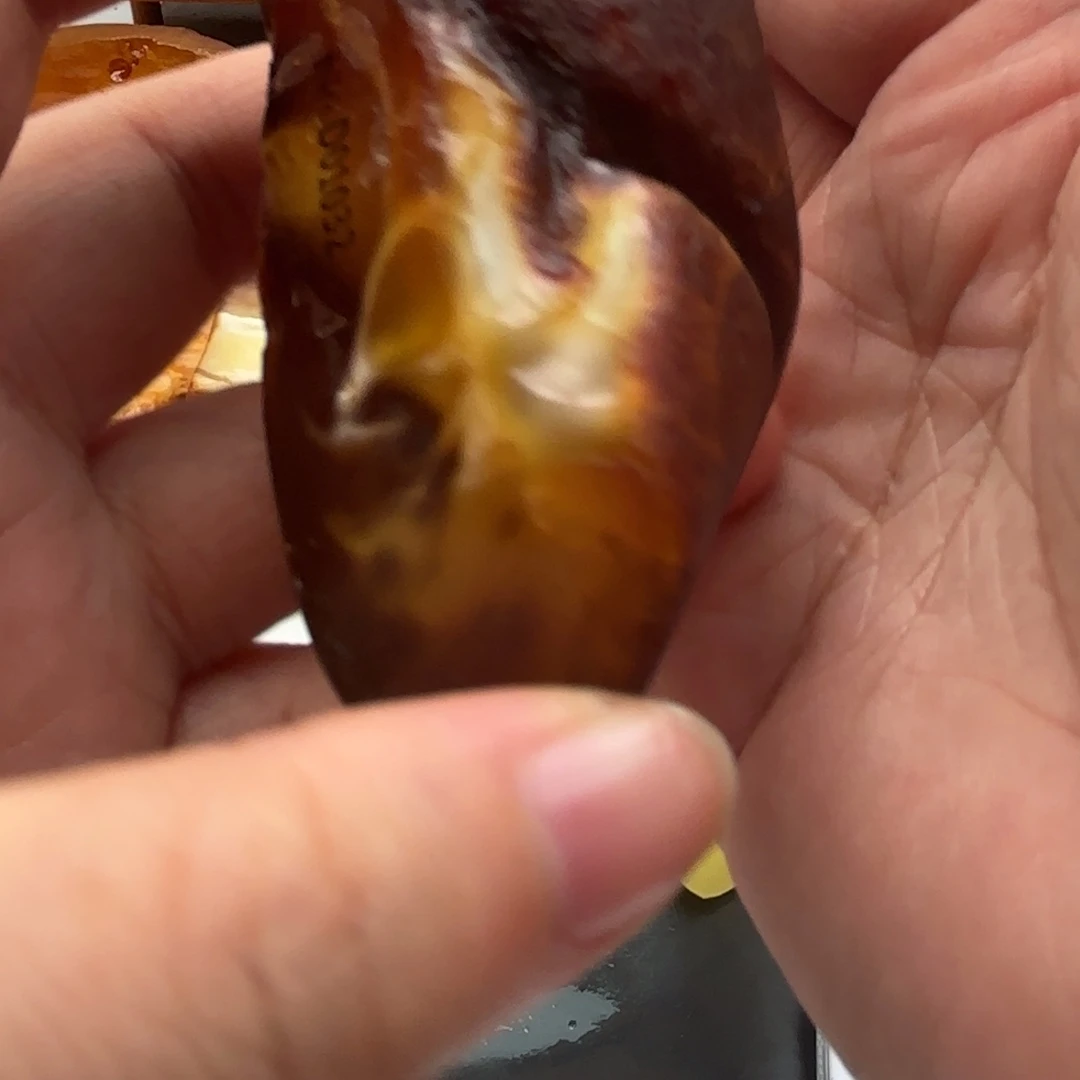 西***哥定制琥珀未镶嵌蜜蜡