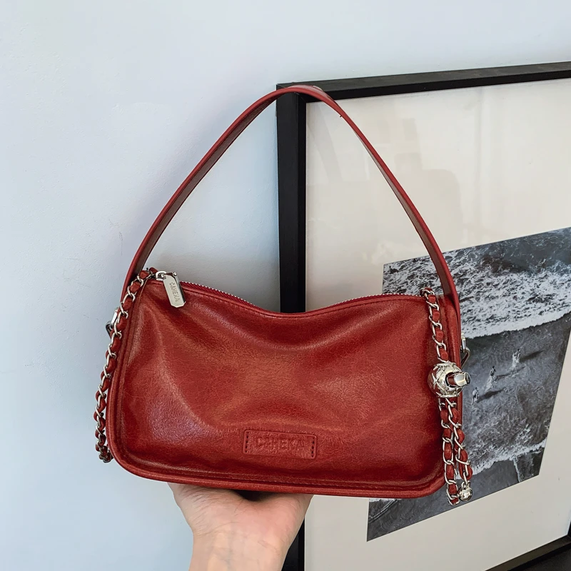方形链条包女士酒红色耐磨休闲饺子包肩包单肩包轻奢时尚百搭真皮