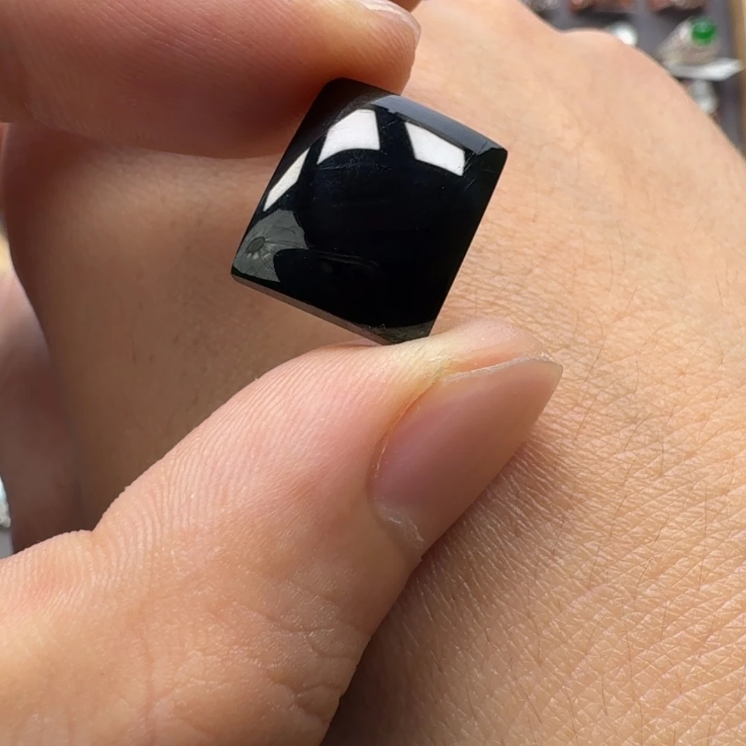 小****翡翠未镶嵌戒指天然缅甸翡翠A货