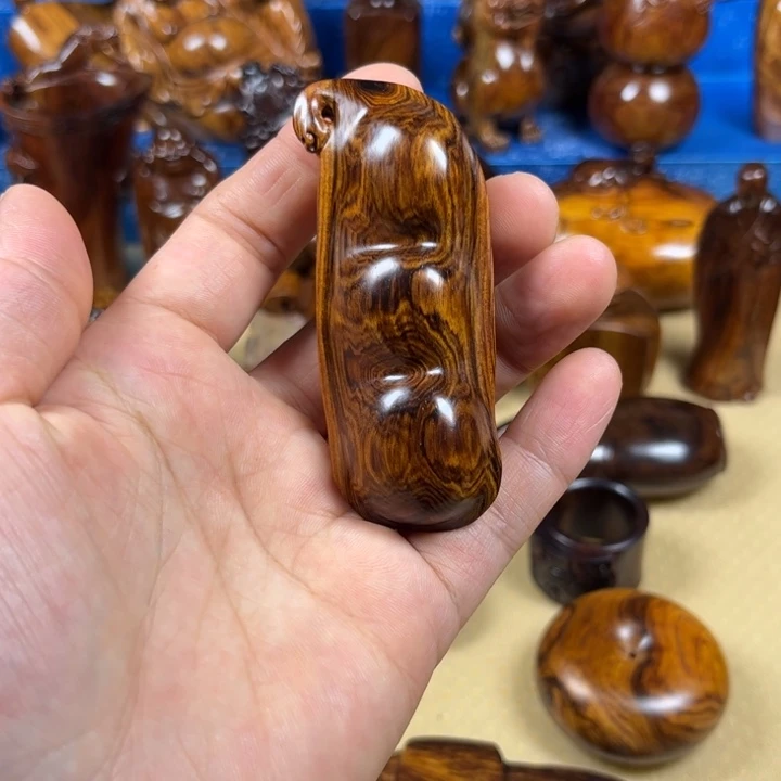 黄花梨降香黄檀福豆