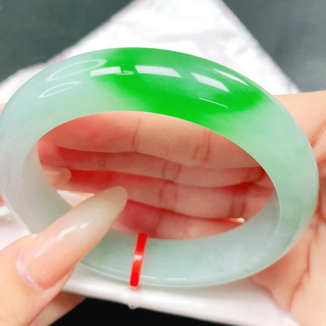 翡翠未镶嵌手镯57