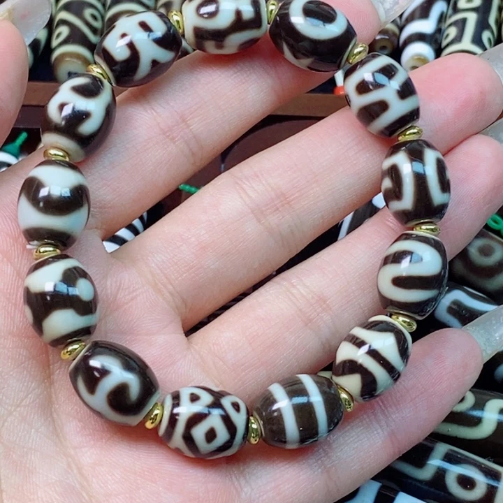 玛瑙/玉髓（覆膜）未镶嵌颈饰