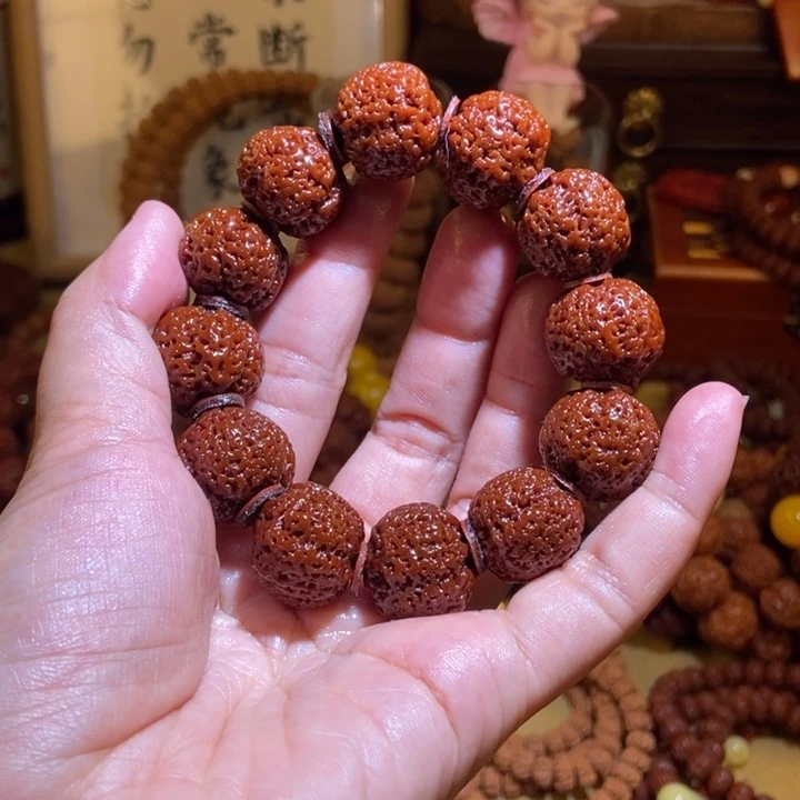 吊坠金刚菩提205玉化菠萝一物