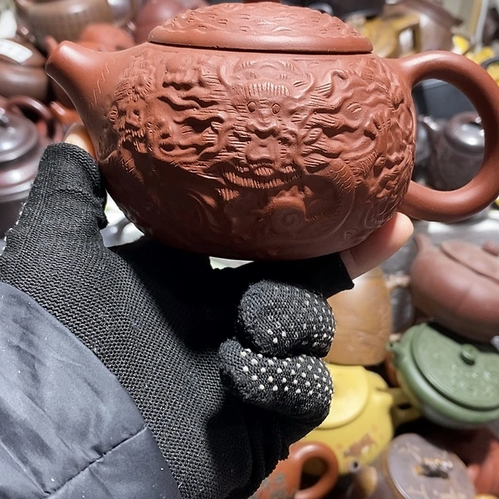 紫砂茶壶微瑕微笑