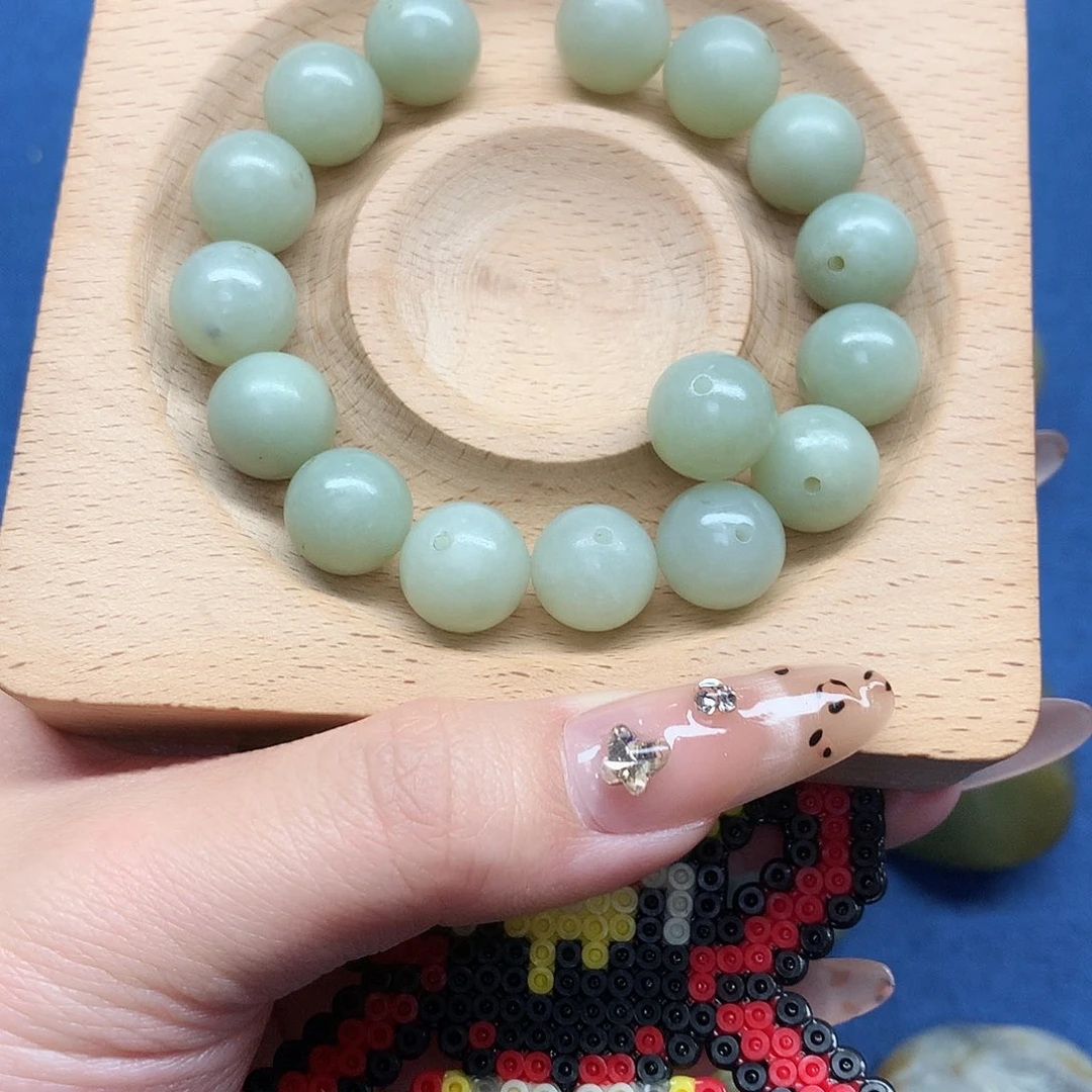 發***哥和田玉（子料）未镶嵌挂件