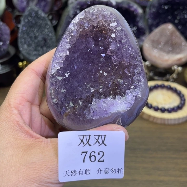未镶嵌水晶大型摆件（非配饰）
