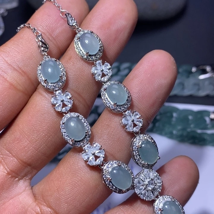 翡翠未镶嵌颈饰天然翡翠