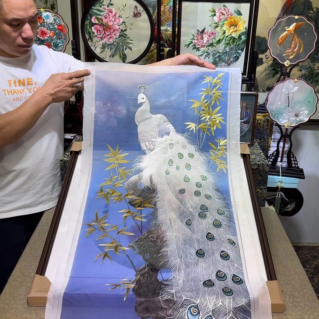 刺绣刺绣工艺精湛