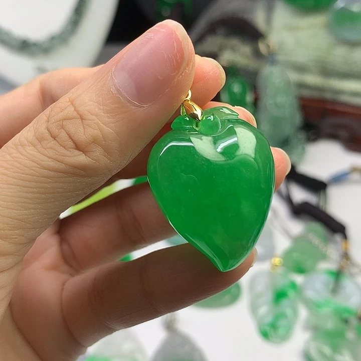 颈饰未镶嵌翡翠源头