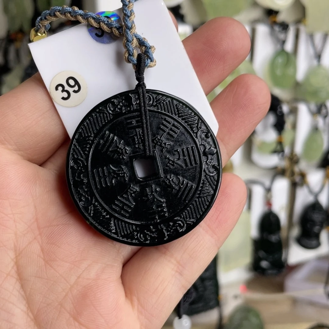 【闪购商品】岫玉未镶嵌颈饰八***河山鬼