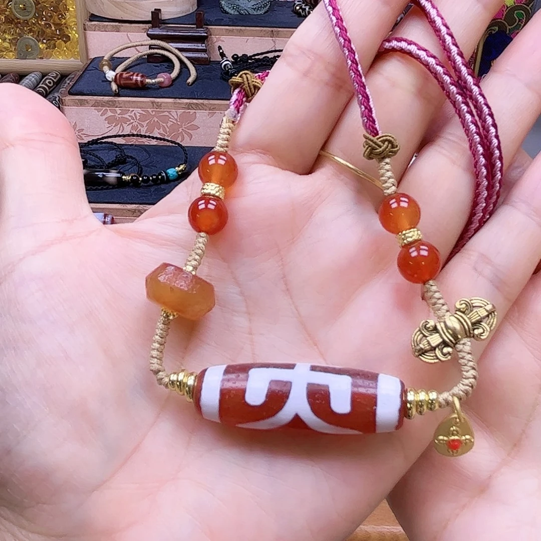 玛瑙/玉髓合金颈饰