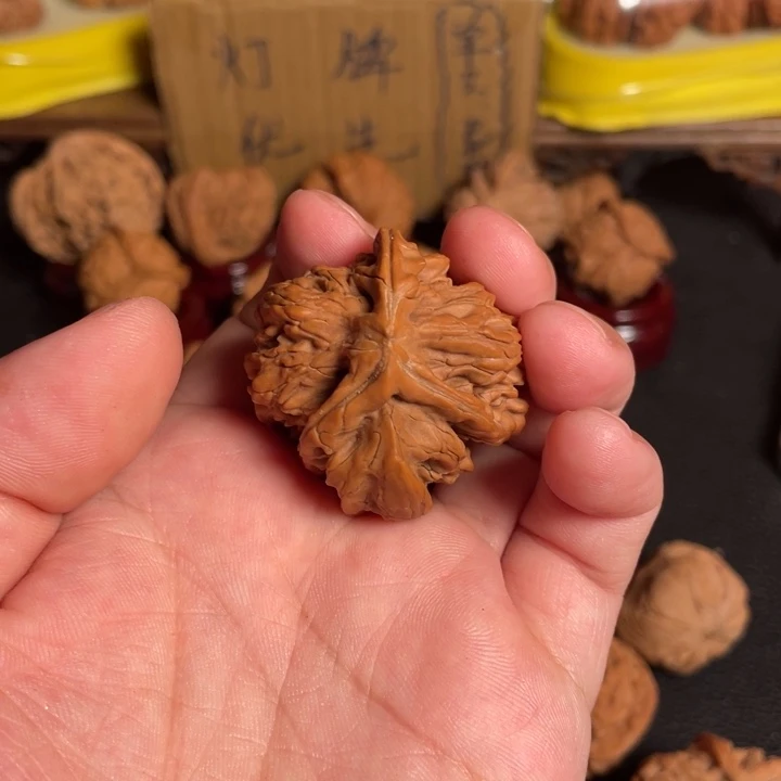 文玩核桃把件A*核桃