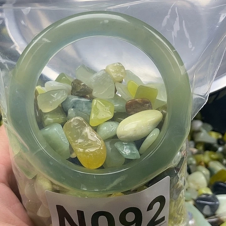 蛇纹石玉未镶嵌鱼缸石