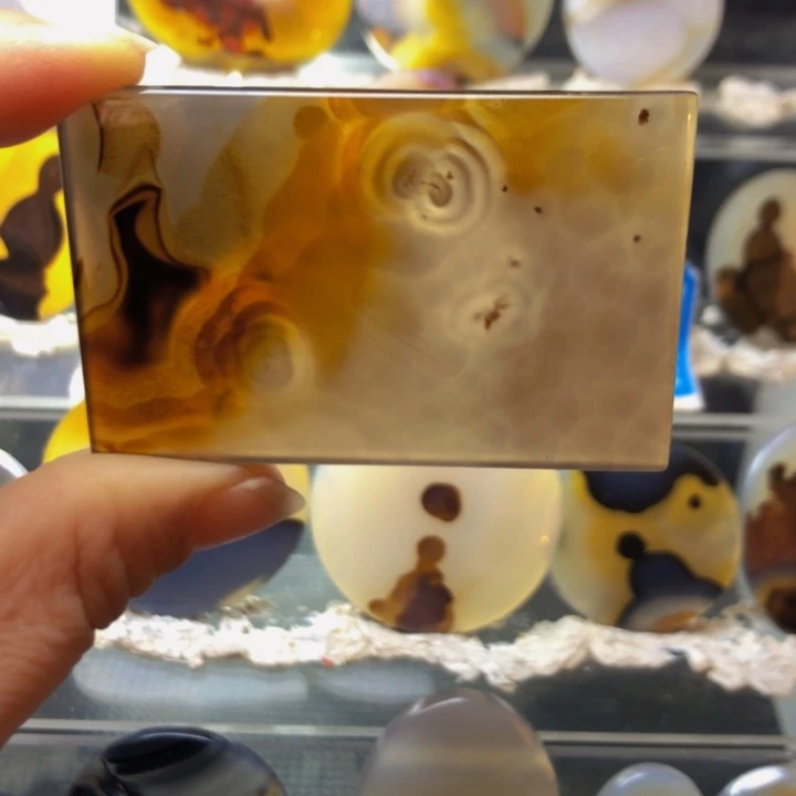 合金玛瑙/玉髓珠宝奇石82