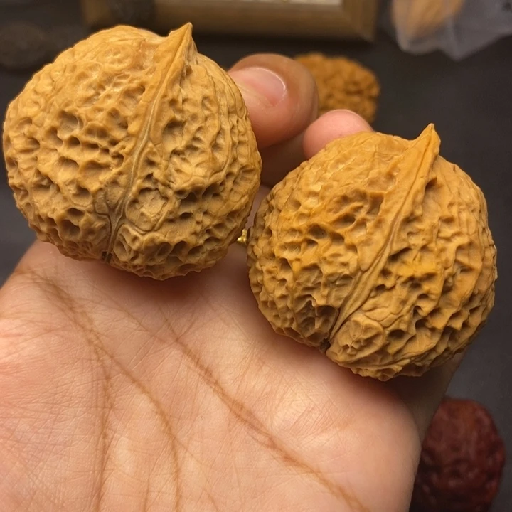 文玩核桃把件43尺寿桃