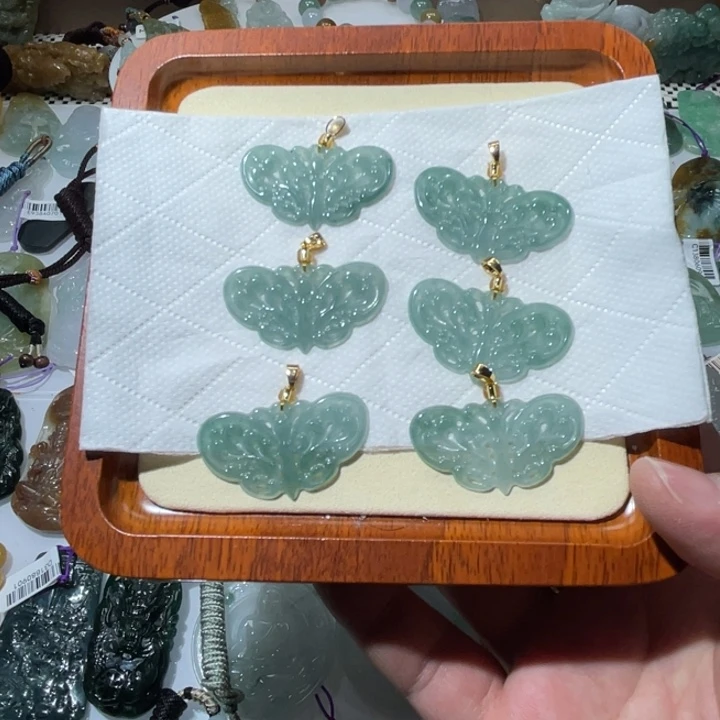 翡翠项链未镶嵌天然随机1