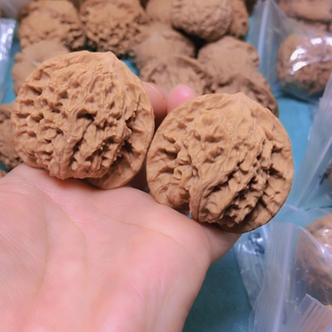 【闪购商品】摆件核桃44蟠龙纹修尖出油