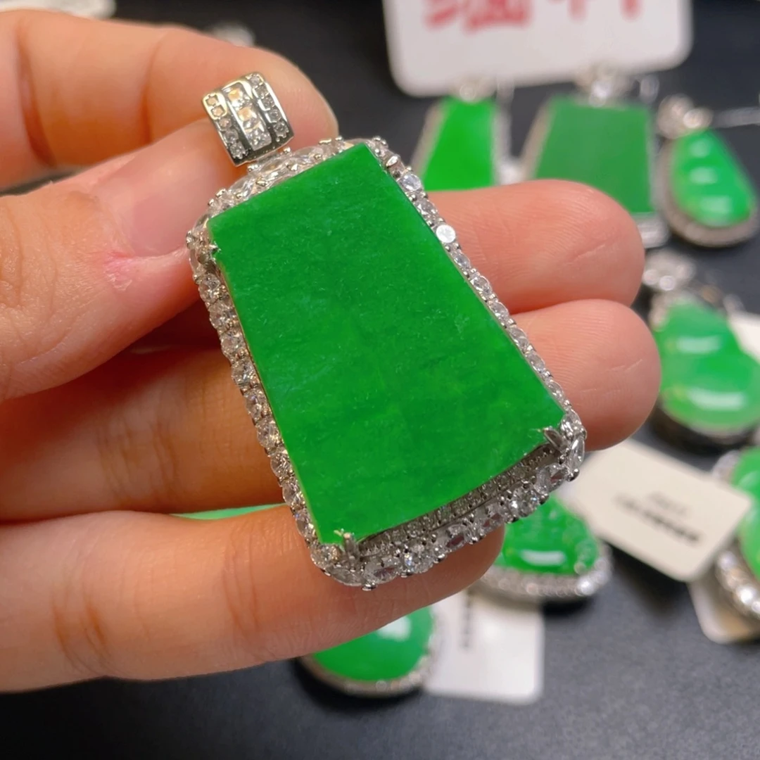 翡翠银S925镶嵌颈饰