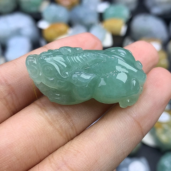 颈饰未镶嵌翡翠天然缅甸翡翠