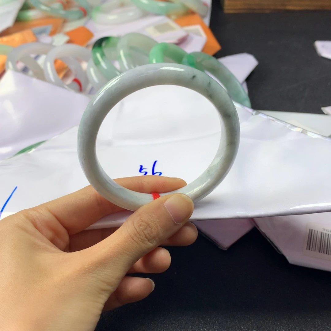 未镶嵌手镯翡翠福利