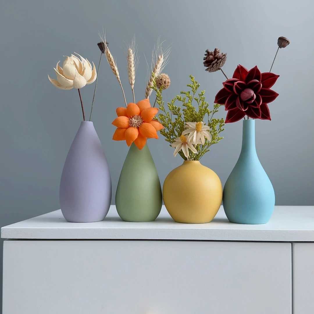 摆件陶瓷小花瓶摆件含花总高约20-30cm