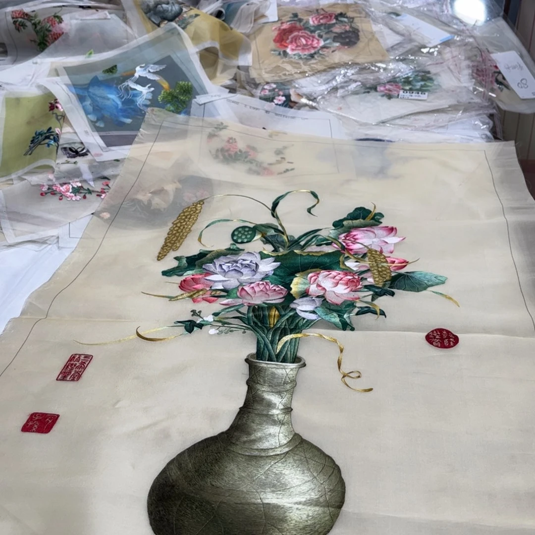 刺绣一*纯手工打造陆老师