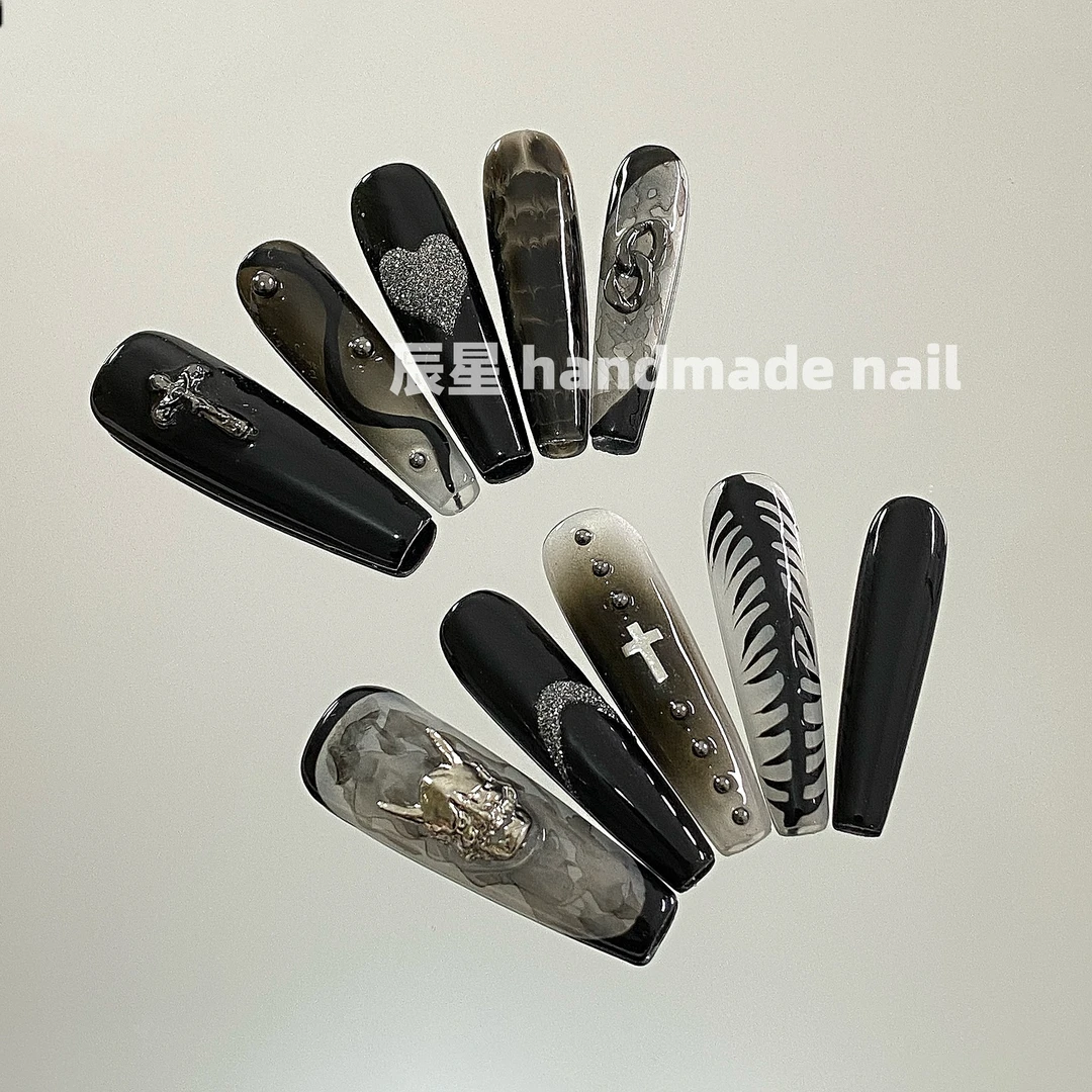 黑夜传说丨暗黑系欧美风穿戴甲细狗长梯手工穿戴式美甲个性美甲