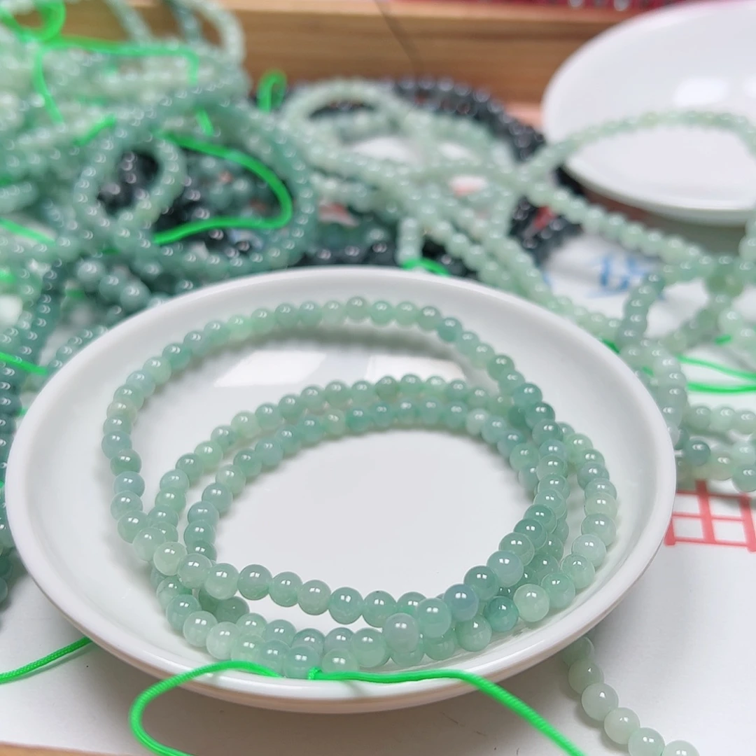 【闪购商品】未镶嵌手链翡翠你****…卡4+