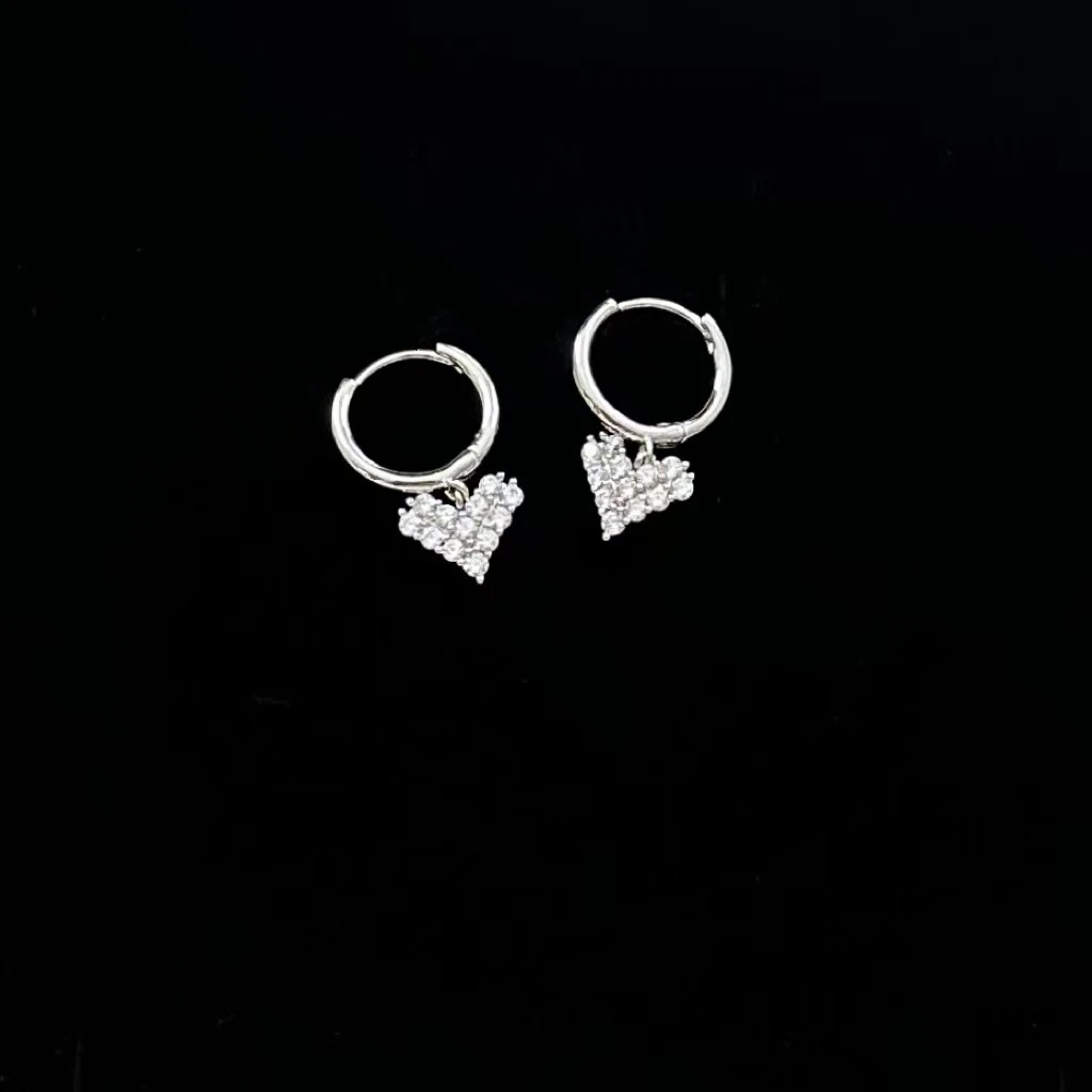 铜合金耳饰 【LIUU】银色锆石心耳坠耳环