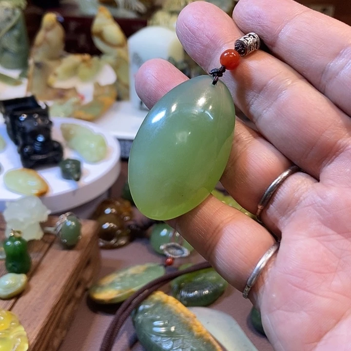 岫玉未镶嵌岫玉饰品