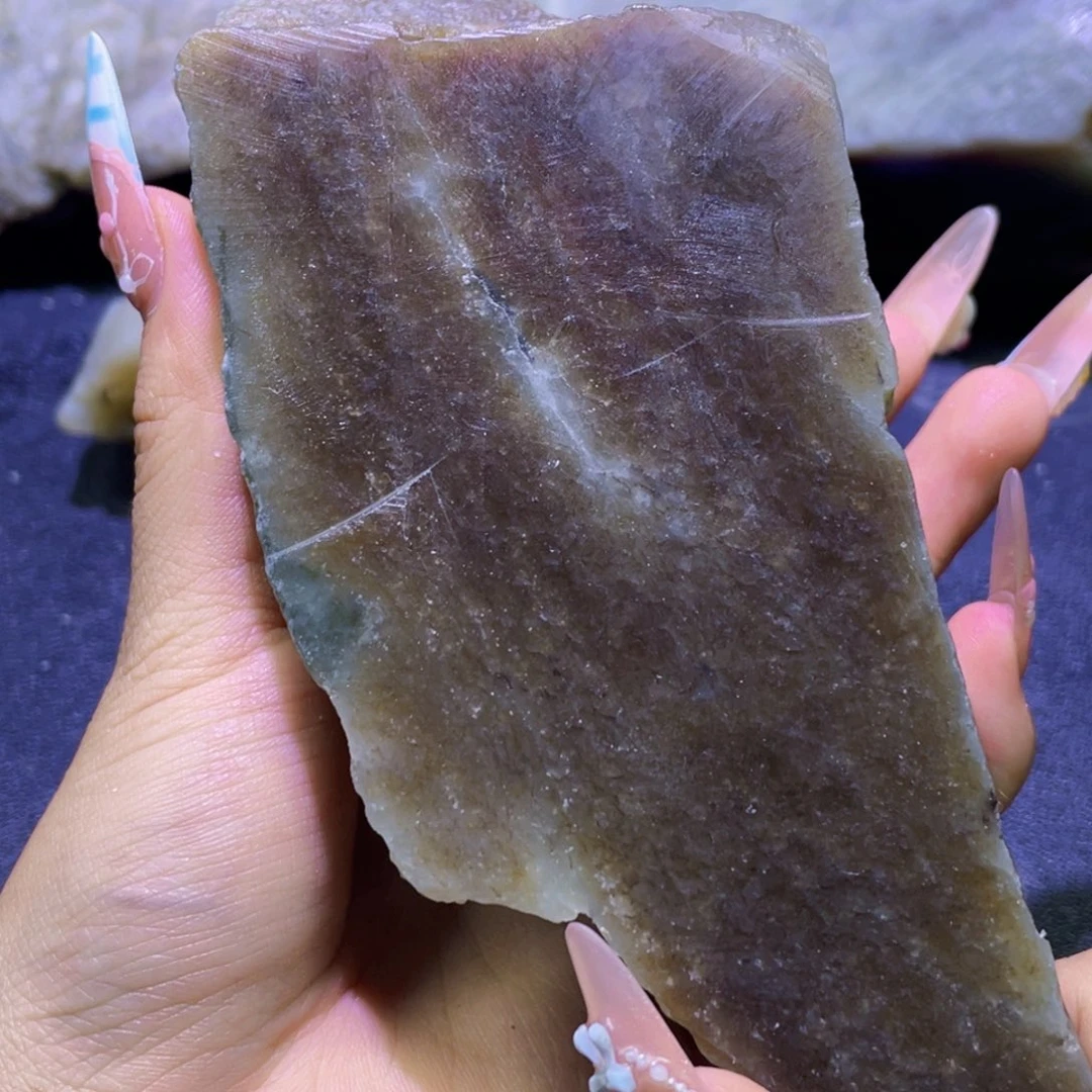 未镶嵌和田玉（糖玉）珠宝半成品